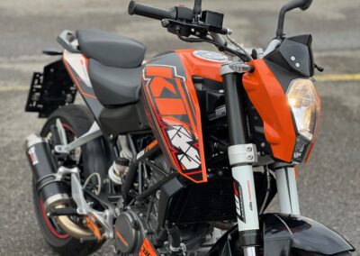 KTM Duke 125